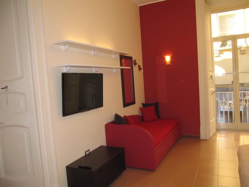Bed and Breakfast Duomo 89 Nápoles Habitación foto